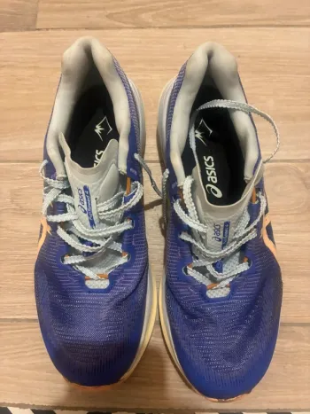 Brugt Asics FujiSpeed 4 Running Shoes