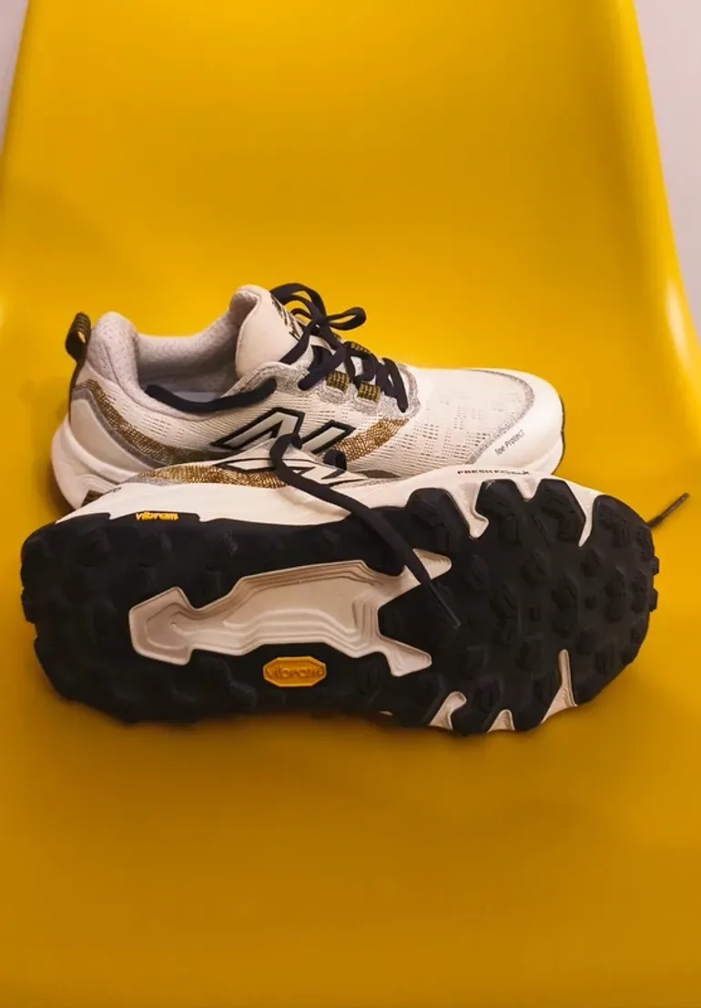 Used New Balance Hierro Fresh Foam V9 bike — image 3 of 4