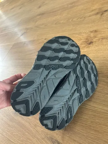 Used Hoka grise bike — image 4 of 6
