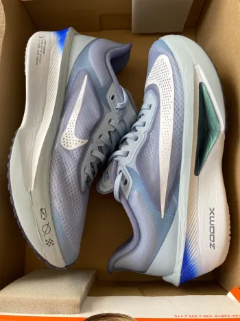 Used Nike Zoom Fly 6 bike — image 6 of 7