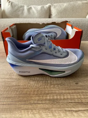 Used Nike Zoom Fly 6 Running Shoes