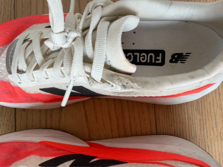 Used New Balance Rebel V5 bike — image 3 of 8