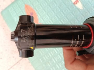Brugt RockShox Vivid 2025 bike — billede 5 af 5