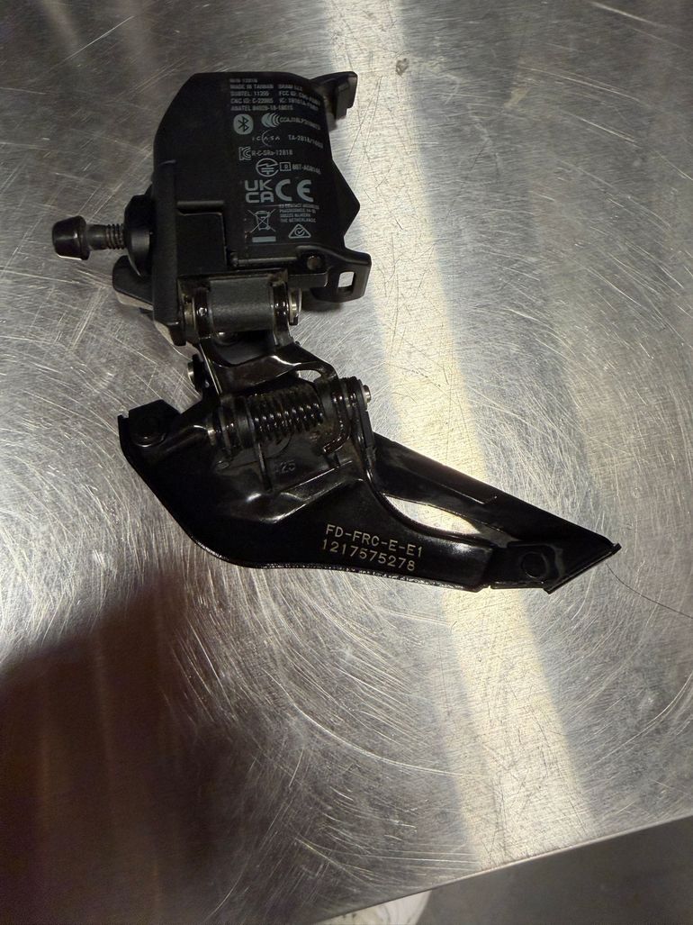 Brugt Sram Force AXS E1 Front Derailleur 2025 bike — billede 2 af 3