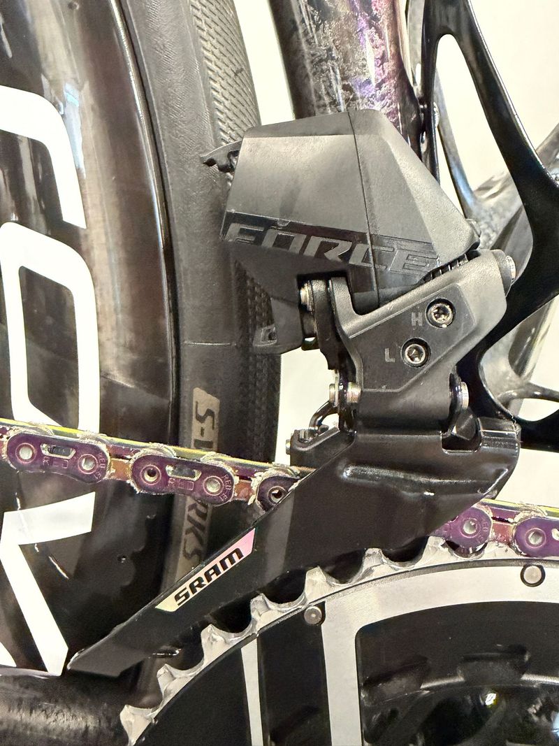Used Sram Red Rainbow Chain 2026 bike — image 2 of 3