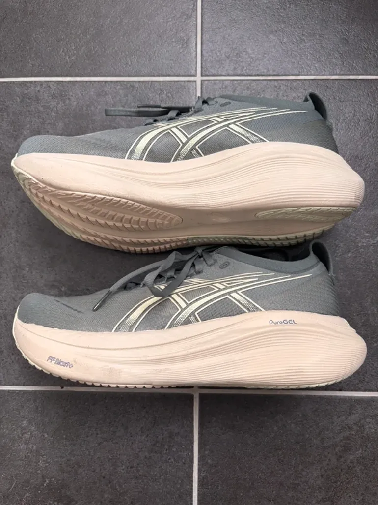 Käytetty Asics Nimbus 27 bike — kuva 2 / 8