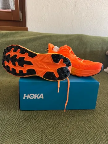 Hoka Challenger 8 Running Shoes d'occasion