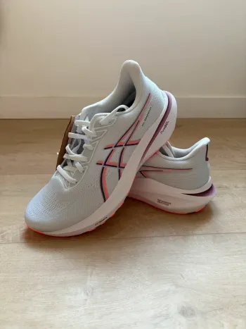 Gebrauchtes Asics Gel Roadmiles Running Shoes
