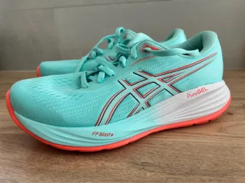 Używany Asics Gel-Stratus 5 Running Shoes