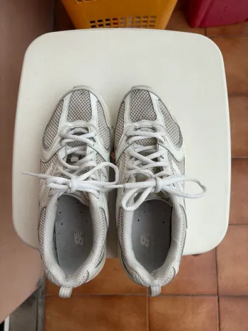 Used New Balance 530 Running Shoes