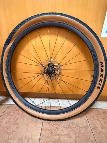 Roval Control SL bike d'occasion — image 2 sur 5