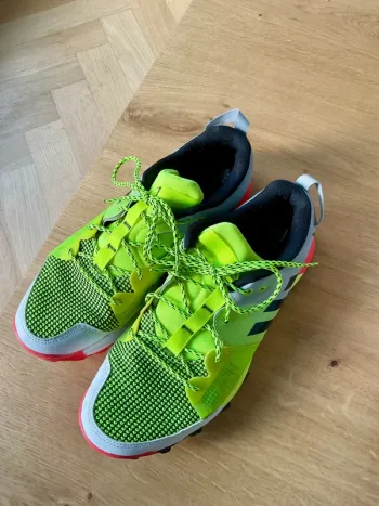 Brugt Adidas Kanadia TR8 Running Shoes