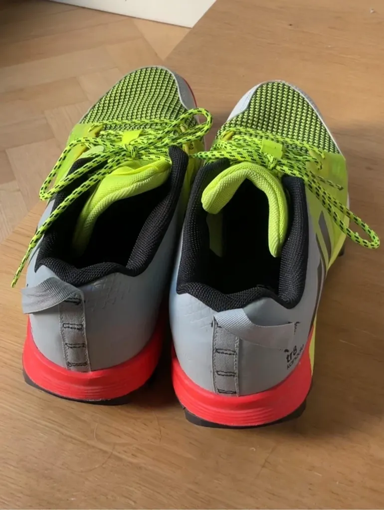 Used Adidas Kanadia TR8 bike — image 3 of 4