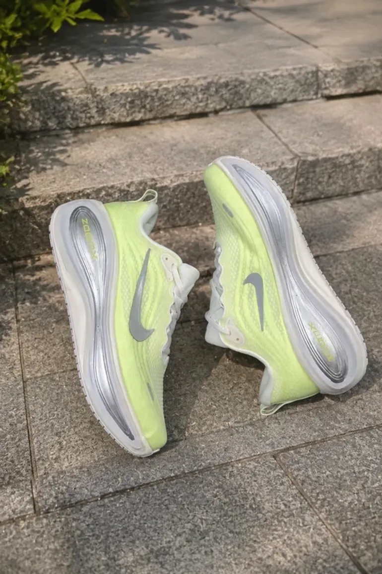 Gebrauchtes Nike Vomero Plus bike — Bild 2 von 4