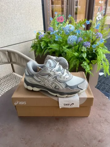 Used Asics Laufschuhe bike — image 4 of 7