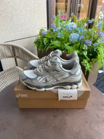 Tweedehands Asics Laufschuhe Running Shoes