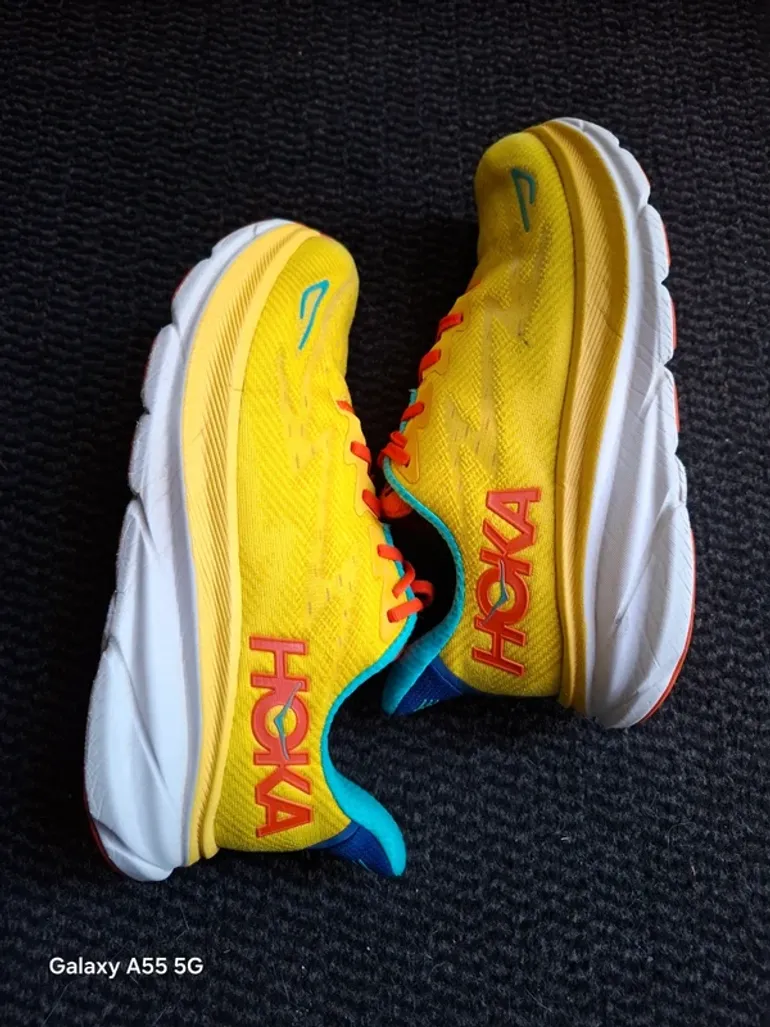 Used Hoka Clifton 9 bike — image 12 of 18