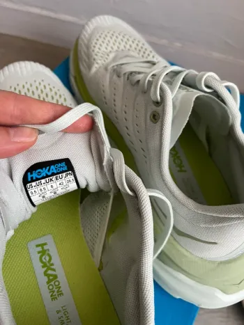 Gebrauchtes Hoka Running shoes bike — Bild 4 von 5
