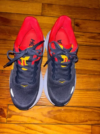 Used Hoka Bondi 9 bike — image 2 of 4