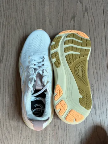 Käytetty Asics Gel Kayano 32 bike — kuva 4 / 5
