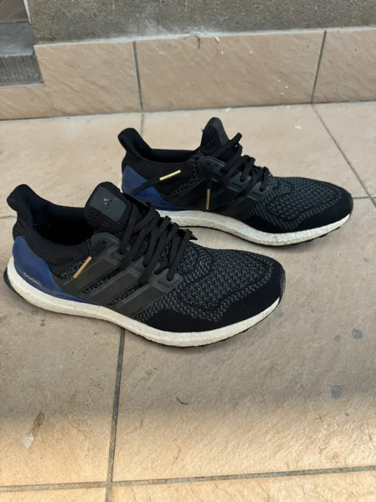 Brugt Adidas Ultra Boost 1.0 bike — billede 2 af 6