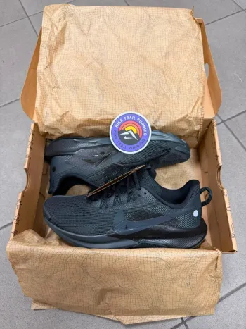 Pegasus Nike ReactX Trail 5 Running Shoes d'occasion