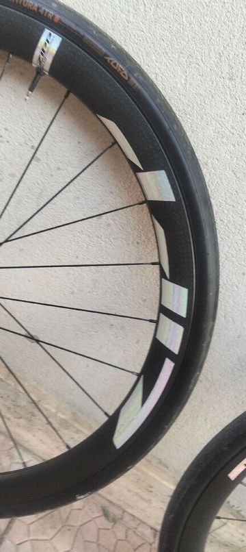 Używany Zipp 303 Firecrest Wheels 2025 bike — zdjęcie 6 z 9