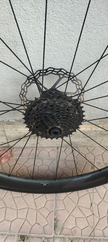 Używany Zipp 303 Firecrest Wheels 2025 bike — zdjęcie 4 z 9