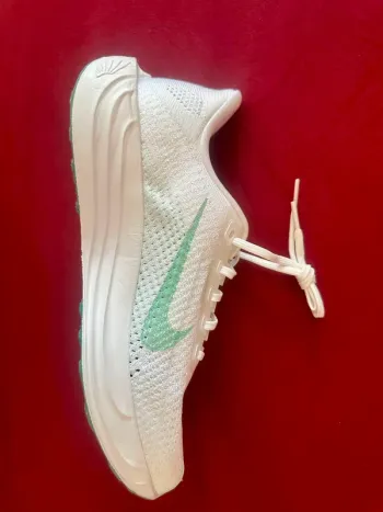 Tweedehands Pegasus Plus Running Shoes
