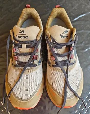 Used New Balance Fresh Foam X Hierro v9 2026 bike — image 4 of 7
