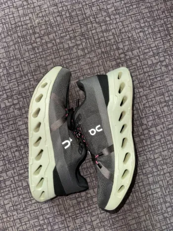 Brugt On Running Cloud Eclipse Running Shoes