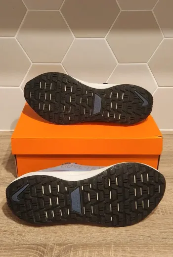 Tweedehands Nike Infinity Run 4 bike — afbeelding 4 van 6