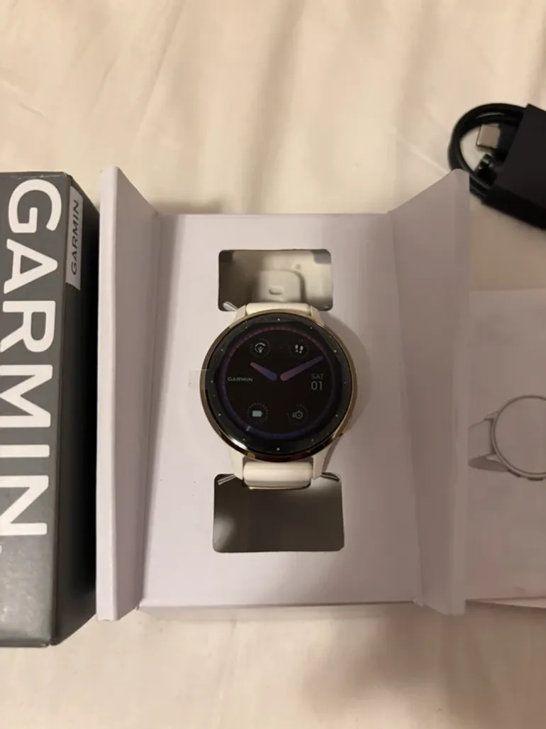 Used Garmin Venu 3s bike — image 4 of 4