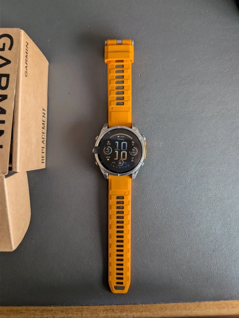 Used Garmin Fenix 8 Amoled Sapphire 47mm bike — image 6 of 8