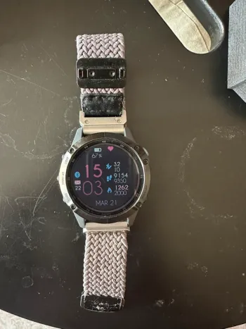 Garmin Fenix 6 Pro Solar bike d'occasion — image 3 sur 6