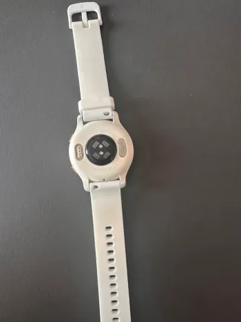 Used Garmin Venu 2S bike — image 3 of 4