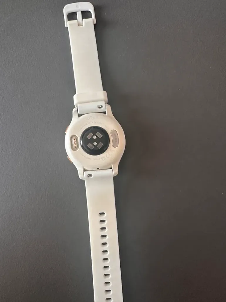 Used Garmin Venu 2S bike — image 3 of 4