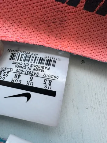 Used Nike Free RN 2018 bike — image 4 of 8