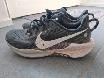 Gebrauchtes Nike Trail Running Shoes