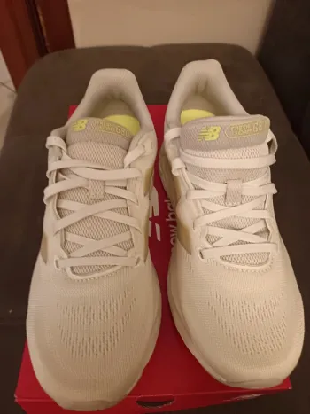 Used New Balance Fresh Foam 680 bike — image 6 of 15