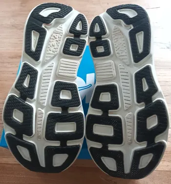 Used Hoka Bondi 9 bike — image 6 of 9