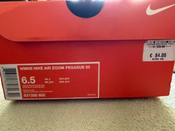 Used Nike Zoom Pegasus 33 bike — image 2 of 8