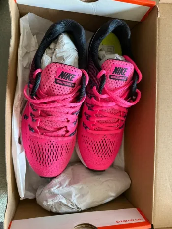 Used Nike Zoom Pegasus 33 Running Shoes