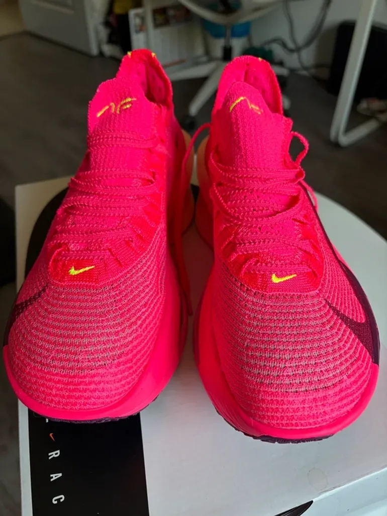 Used Nike Air Zoom Alphafly Next 3 bike — image 6 of 11