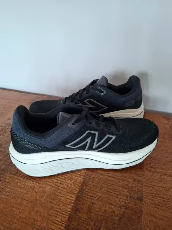 New Balance Fresh Foam 860 v14 bike d'occasion — image 2 sur 8