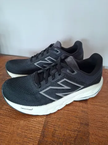 New Balance Fresh Foam 860 v14 Running Shoes d'occasion