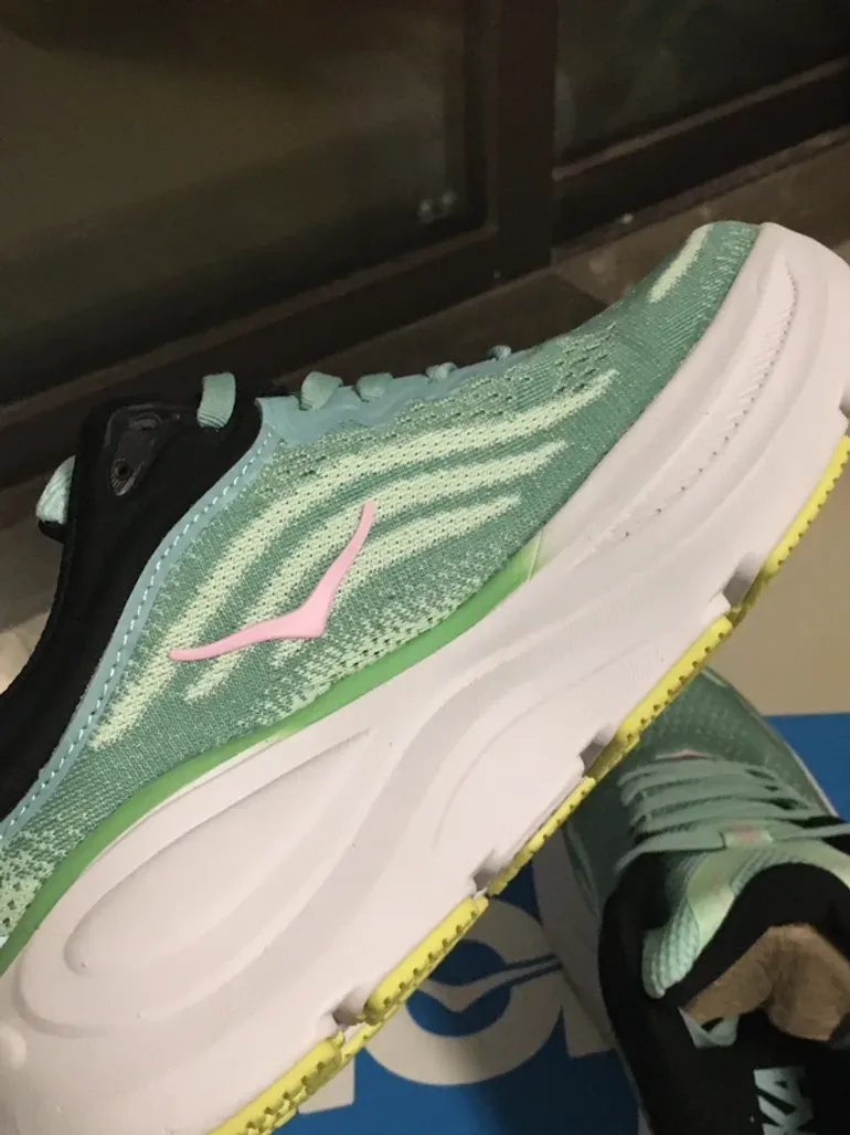 Used Hoka Running Shoes bike — image 10 of 12