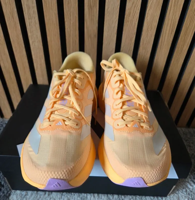 Used Adidas Adizero Evo SL Woven bike — image 5 of 9