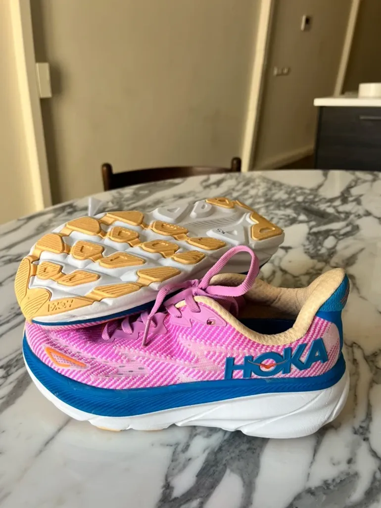 Brugt Hoka Clifton 9 bike — billede 3 af 6