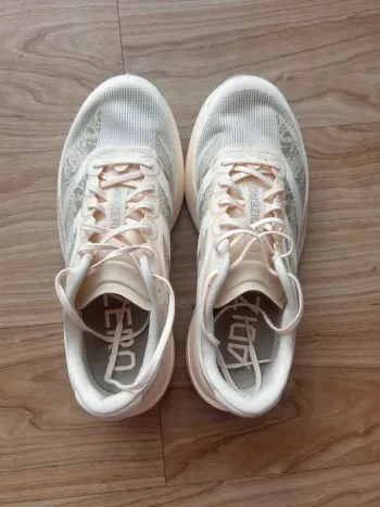 Adidas adizero EVO SL bike usato — immagine 3 di 5